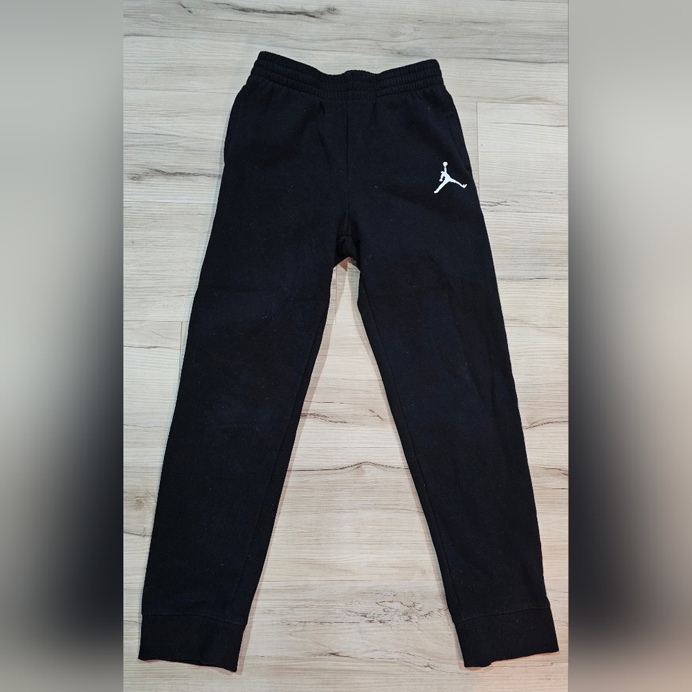 Air Jordan sweatpants, YL, pristine condition